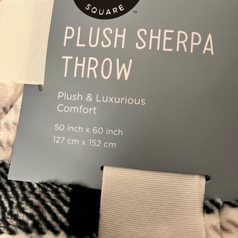 Plush throw - Picture 5 of 10
